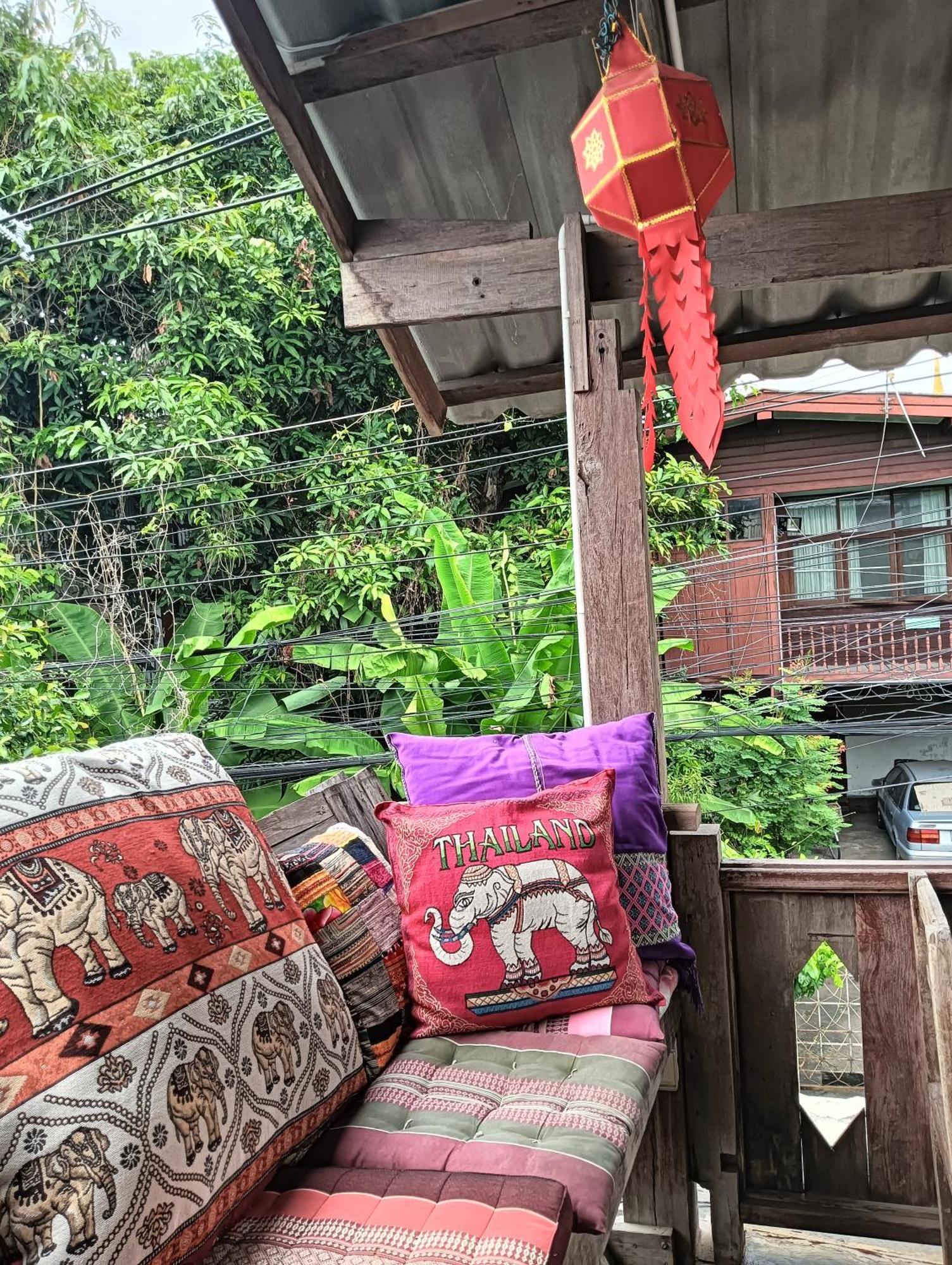 Huen Chiang Man Hostel (Adults Only) Chiang Mai Exterior photo