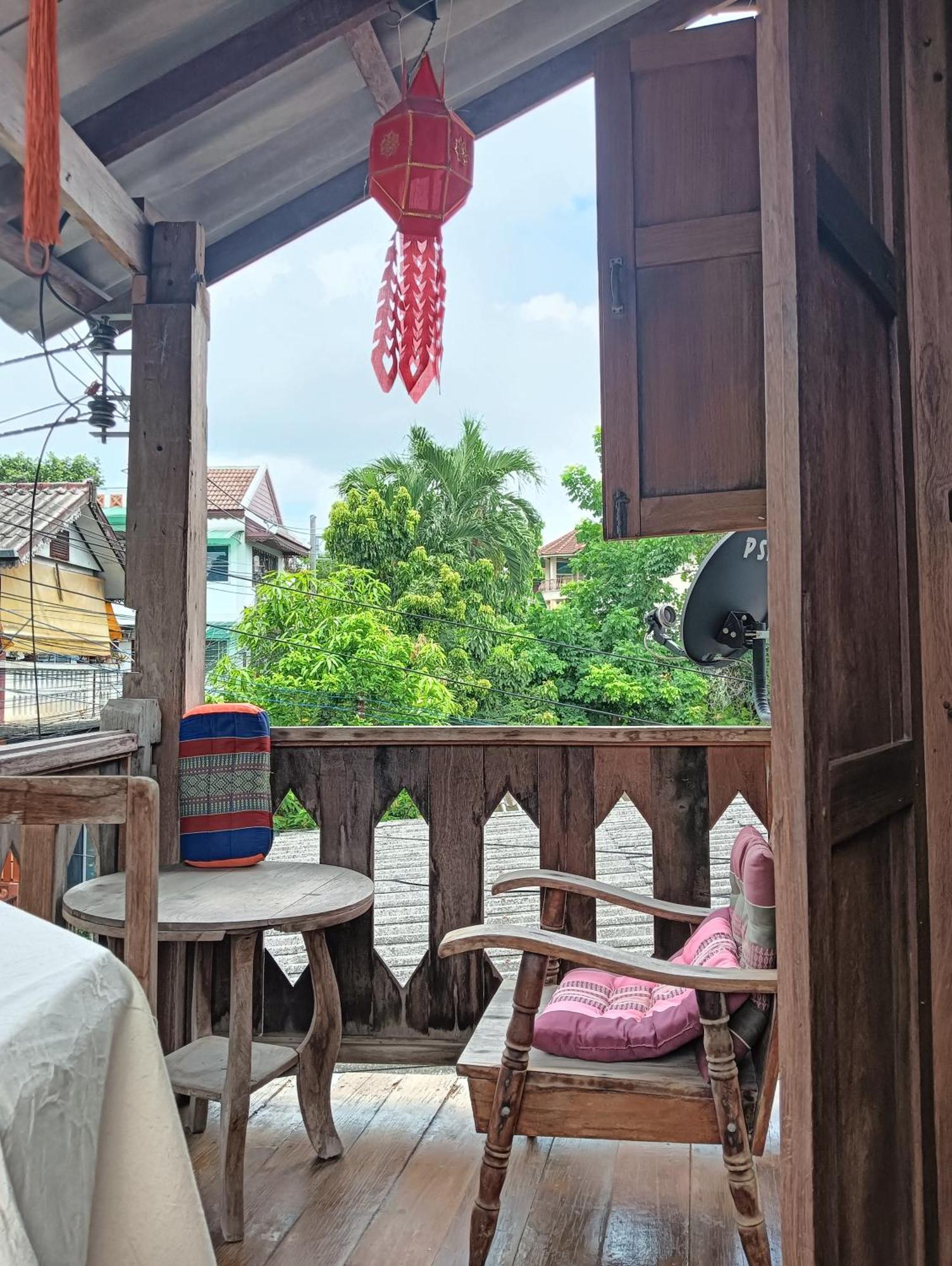 Huen Chiang Man Hostel (Adults Only) Chiang Mai Exterior photo